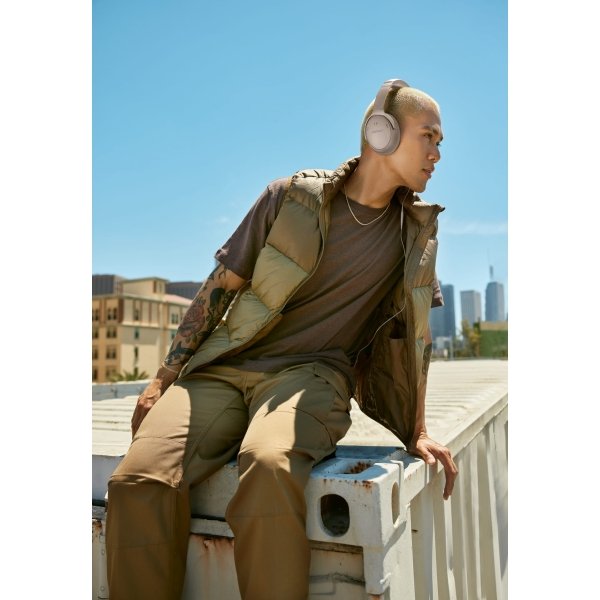 Bose - QuietComfort Wireless Noise Cancelling Over-the-Ear Headphones - Sandstone - Image 3